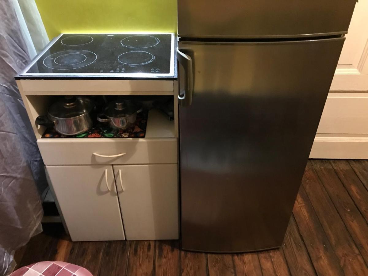 ריגה Cozy Condo For Up To 3 Travellers, With Kitchen And Bath מראה חיצוני תמונה