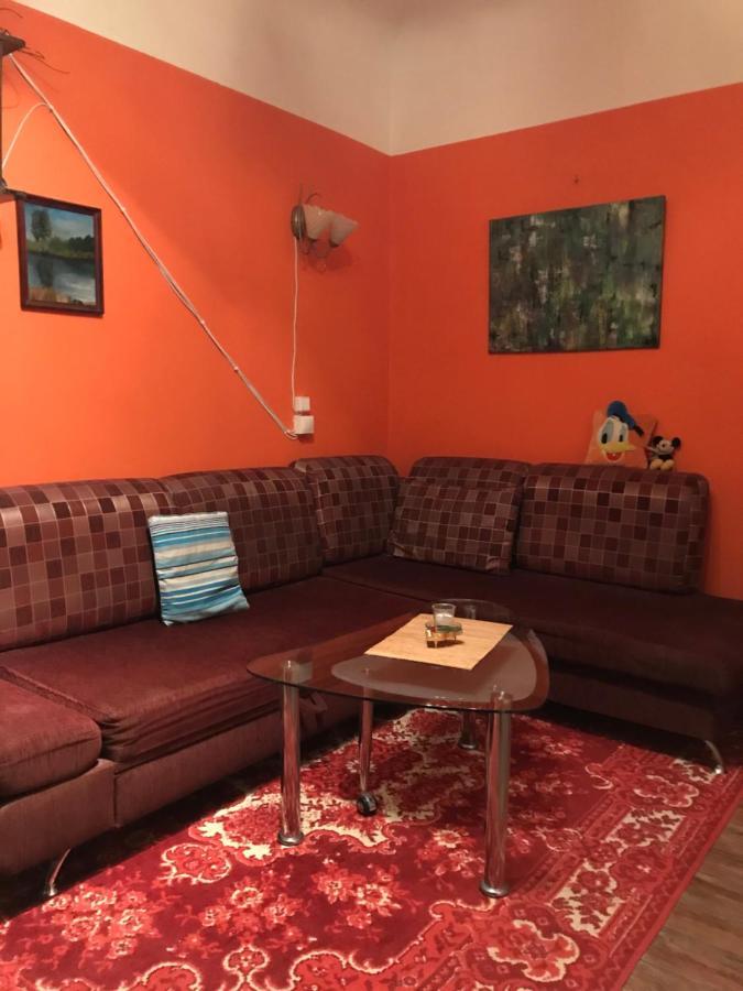 ריגה Cozy Condo For Up To 3 Travellers, With Kitchen And Bath מראה חיצוני תמונה